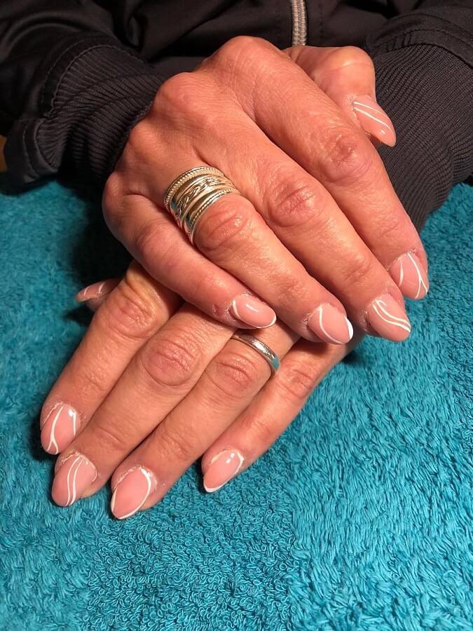 nail-extensions-1